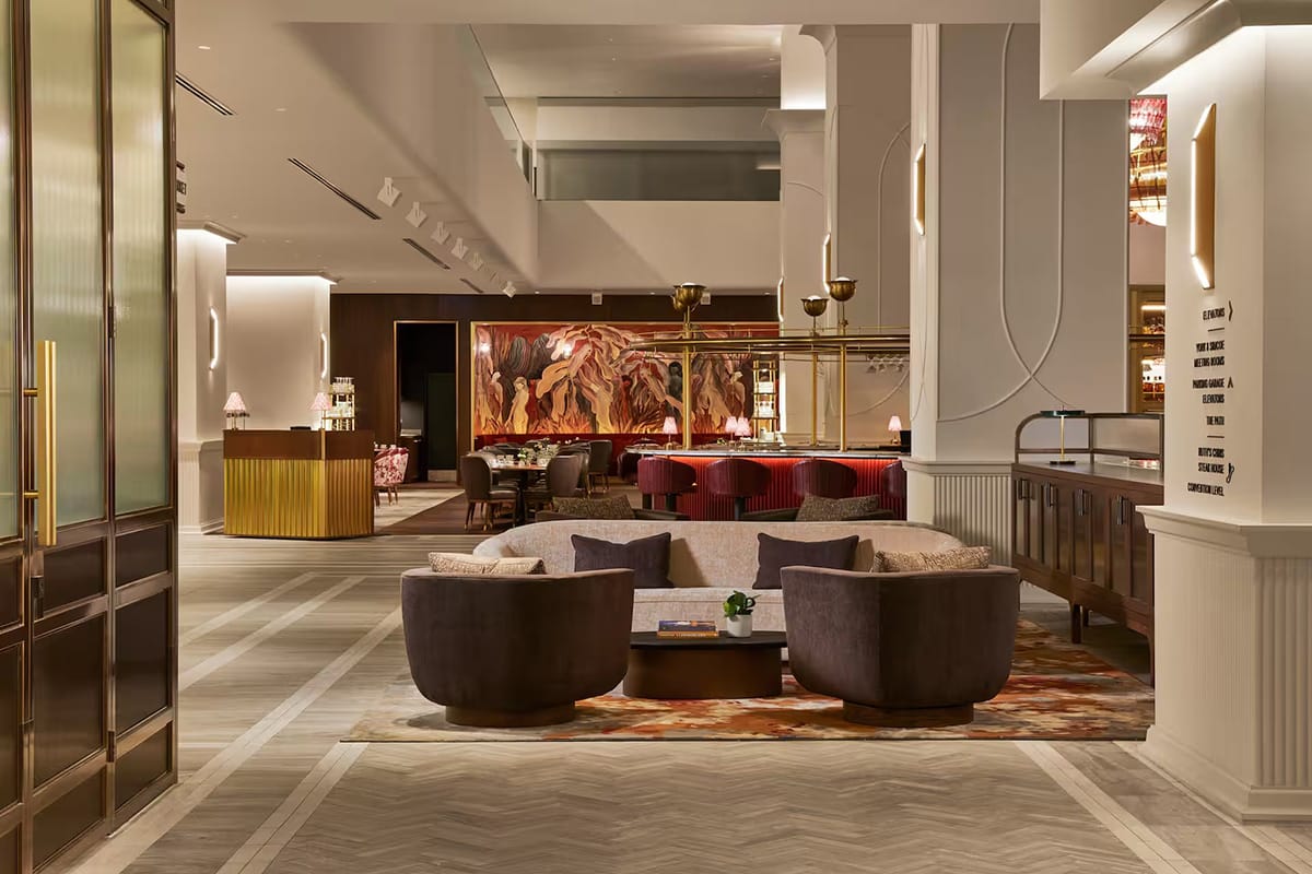 Photo of the Hotel Hilton lobby
